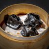 Gyoza à l'encre de seiche